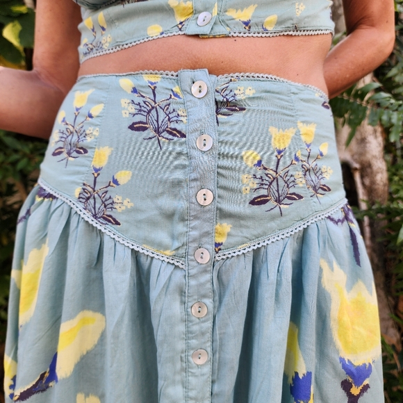 Free People 2 pcs set top and skirt in pastel Jade. - Picture 7 of 9